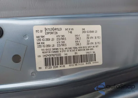 2006 Chrysler Town & Country z USA, uszkodzony, nr VIN 1A4GP45R76B755355